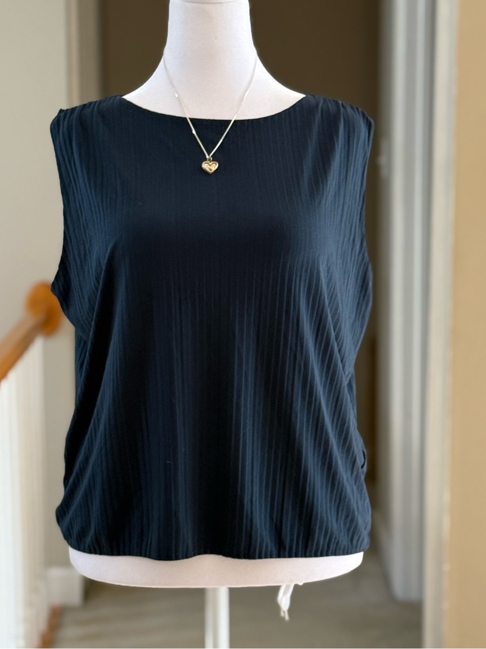 Uniqlo Navy Sleeveless Pleated Boat Neck Top